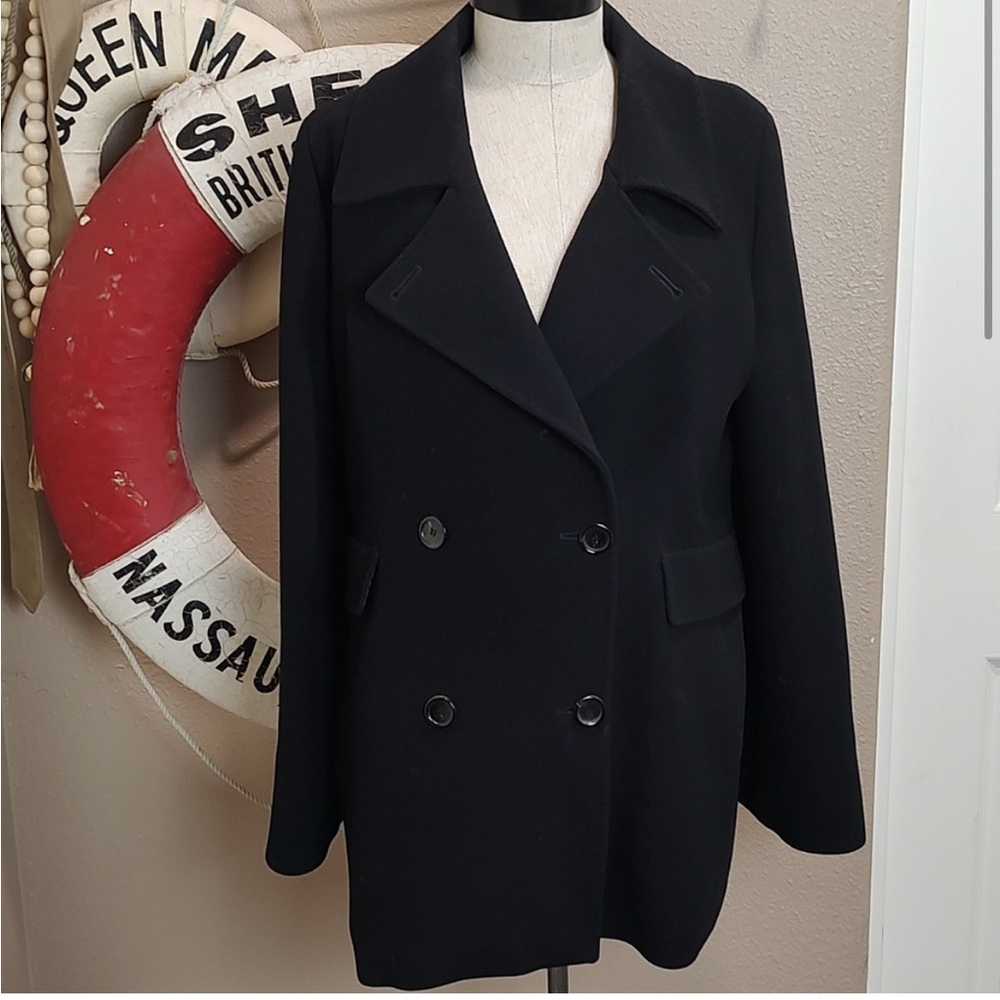 Like New Iconic Max Mara Virgin Wool Pea Coat
